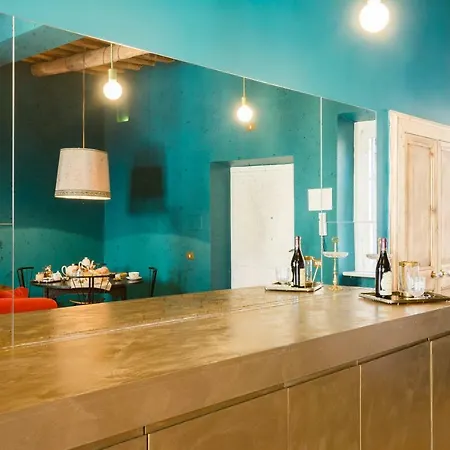 Glamour Leonina - Monti Apartment *
