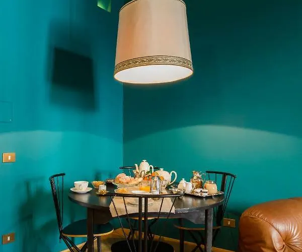 Glamour Leonina - Monti * Rzym