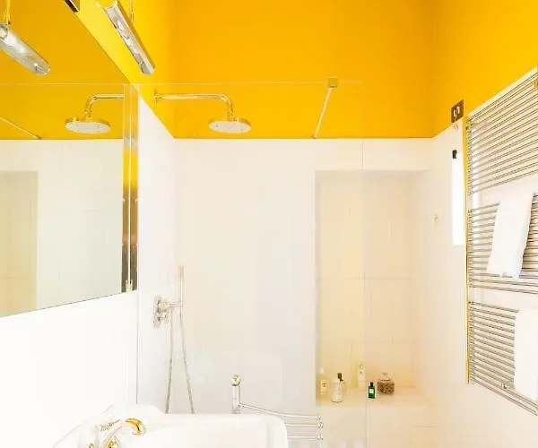 Glamour Leonina - Monti * Rzym