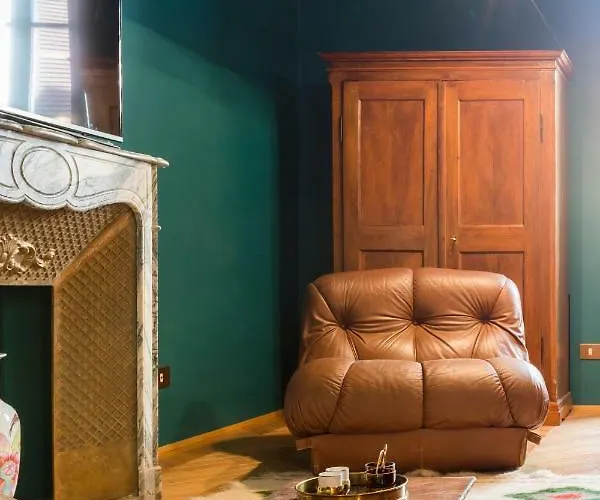 Glamour Leonina - Monti * Rzym